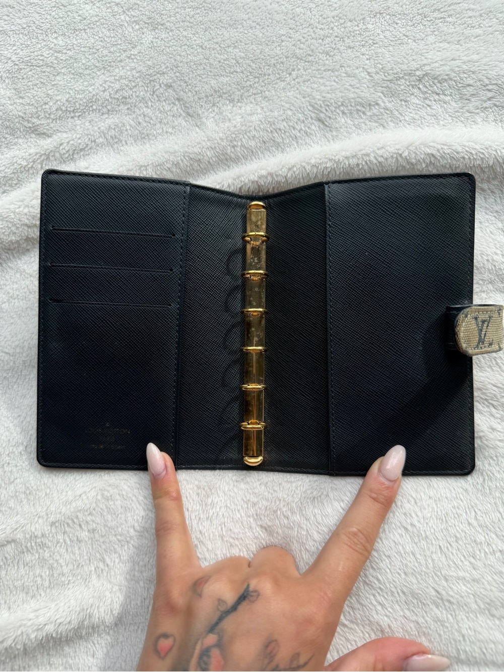 Louis Vuitton Mini Lin Monogram Agenda PM Cover - Picture 7 of 7